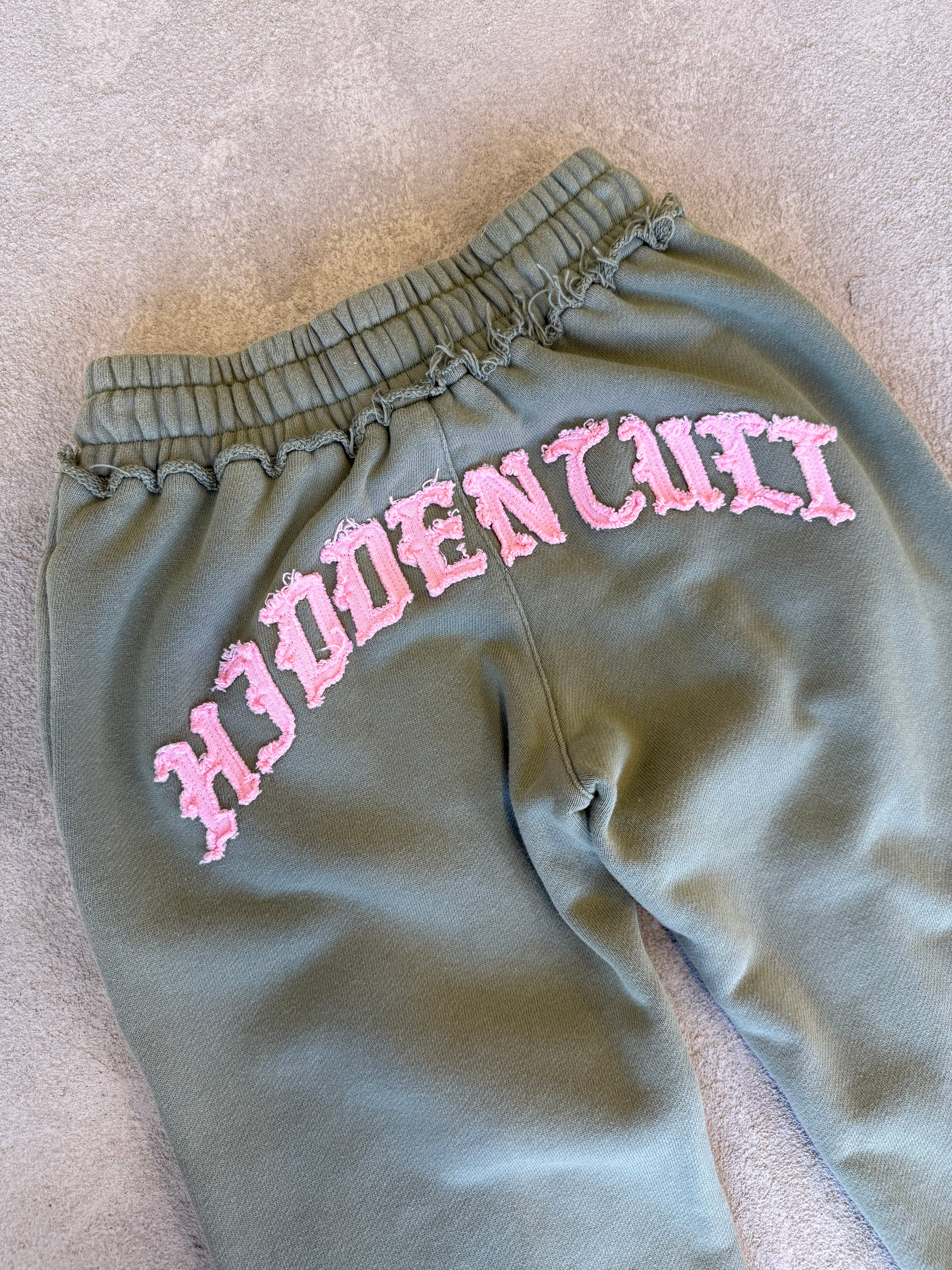 HIDDEN CULT Melore Distressed Sweatsuit Tall Friendly Green Pink Distressed Sweatsuit TikTok